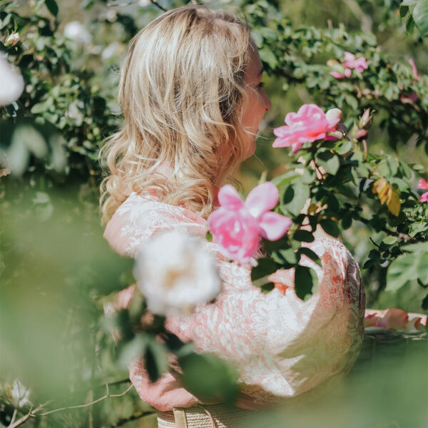 Extroverted Flower Les roses Godet - Parfums Godet